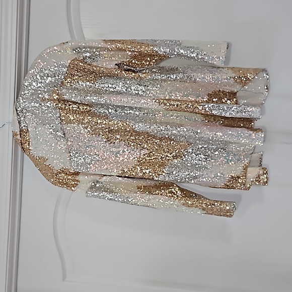 NEW 12th Tribe GENEVIEVE SEQUIN BUTTON UP AND SKIRT 2 PIECE SET Size Small - Picture 12 of 15